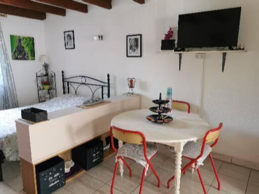 Вилла Studio Tres Agreable Totalement Independant Dans Maison Avec Cour Sans Vis A Vis Виттель Экстерьер фото
